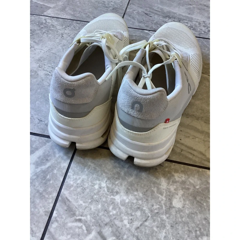 On Running Cloudswift White Ivory Women Running Shoes US 10 EU 42 87.98116